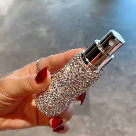 Sparkling Silver Rhinestone Perfume Atomizer - Picture 2 of 5